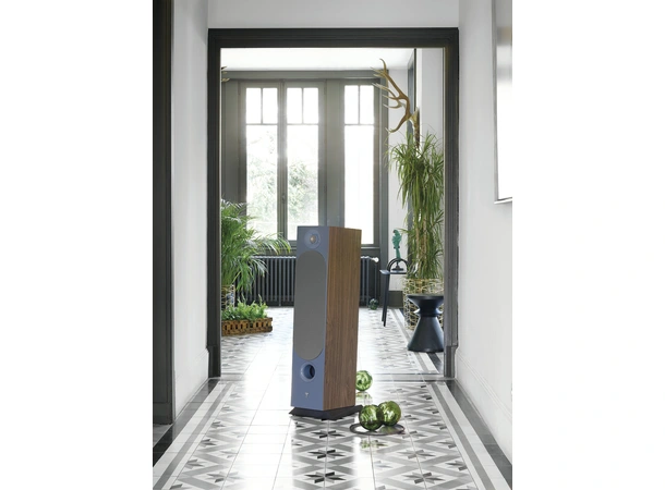 Focal Chora 826 - Dark Wood NB! Pris per stk. 