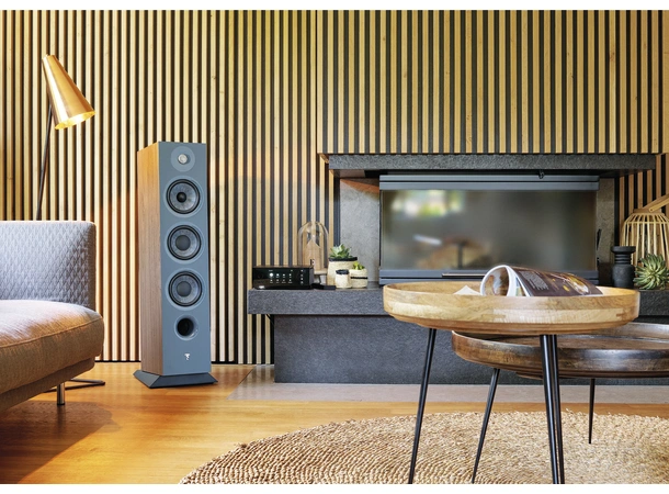 Focal Chora 826 - Dark Wood NB! Pris per stk. 