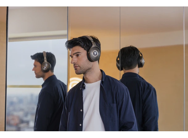 Focal Bathys MG Trådløs over-ear hodetelefon med ANC 