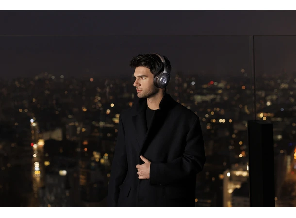 Focal Bathys MG Trådløs over-ear hodetelefon med ANC 